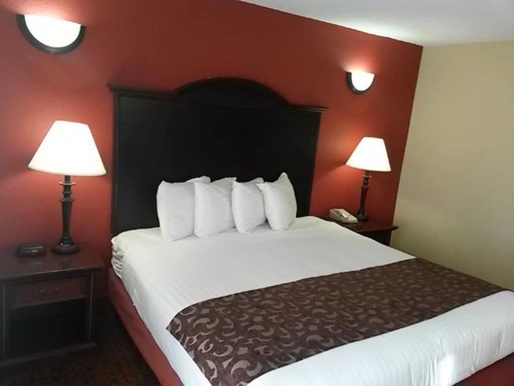 Governors Suites Hotel Oklahoma City Airport Area Exterior foto